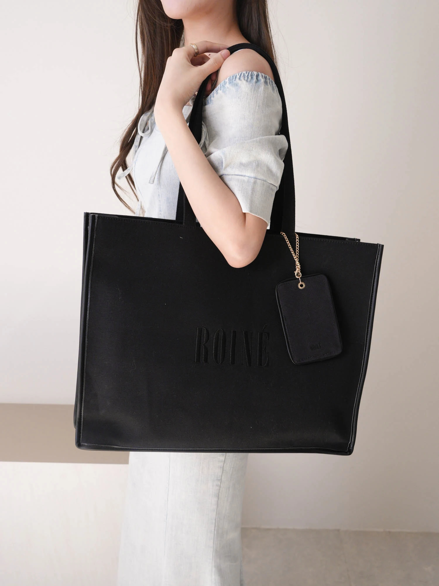 LIP SERVICE（リップサービス）｜ ポイントロゴスクエアトートバッグ