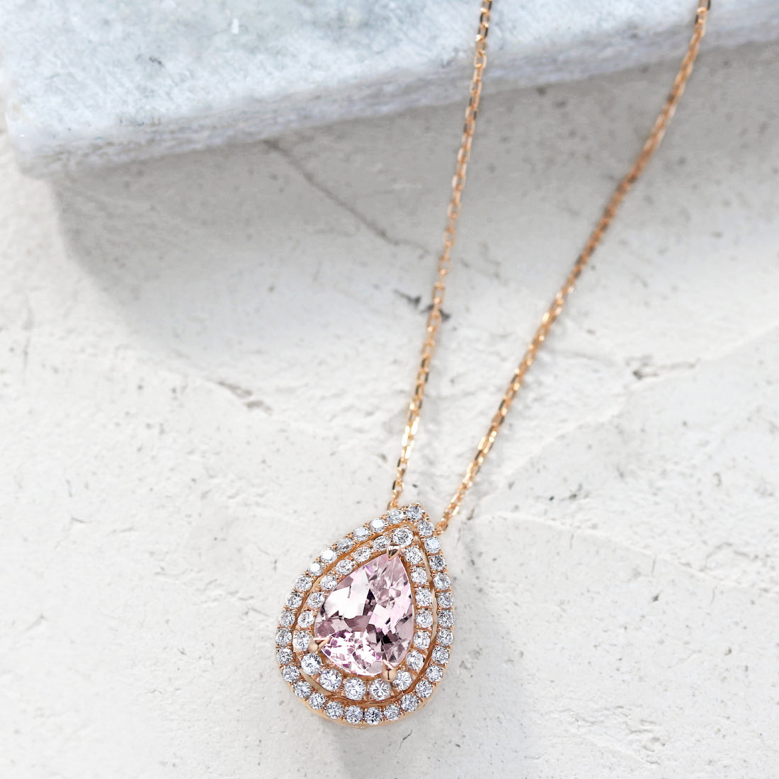 Double -ドゥブル- ペアシェイプ モルガナイトネックレス PG – JaMais