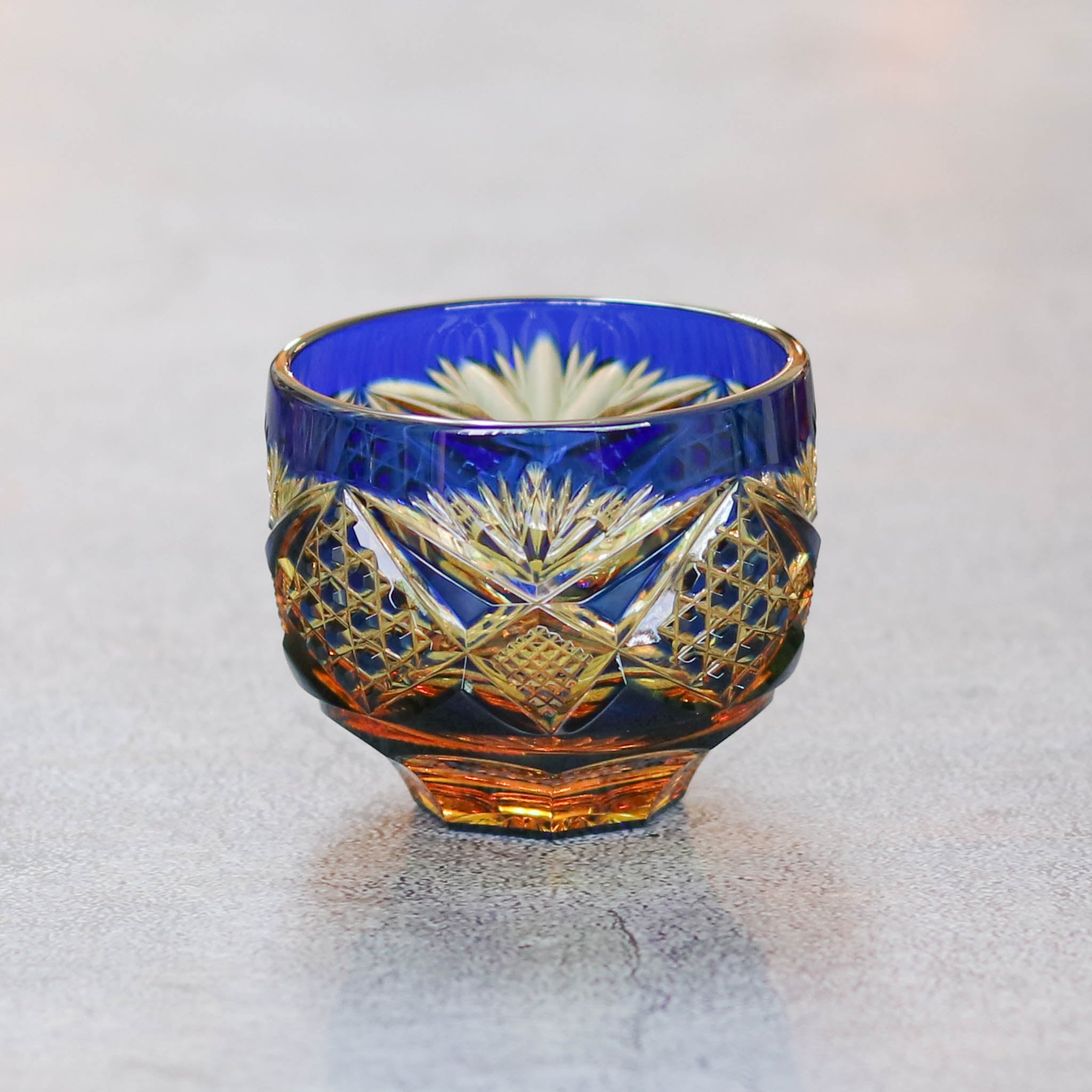 グラスアート黒木｜綾切子・日本を映すガラス工芸｜日本工芸堂