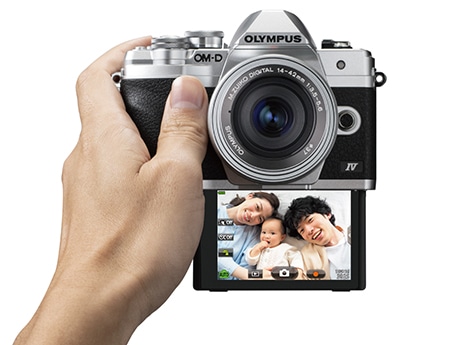 製品特長-セルフィーに最適｜OM-D E-M10 Mark IV｜OM｜OM-D｜デジタル