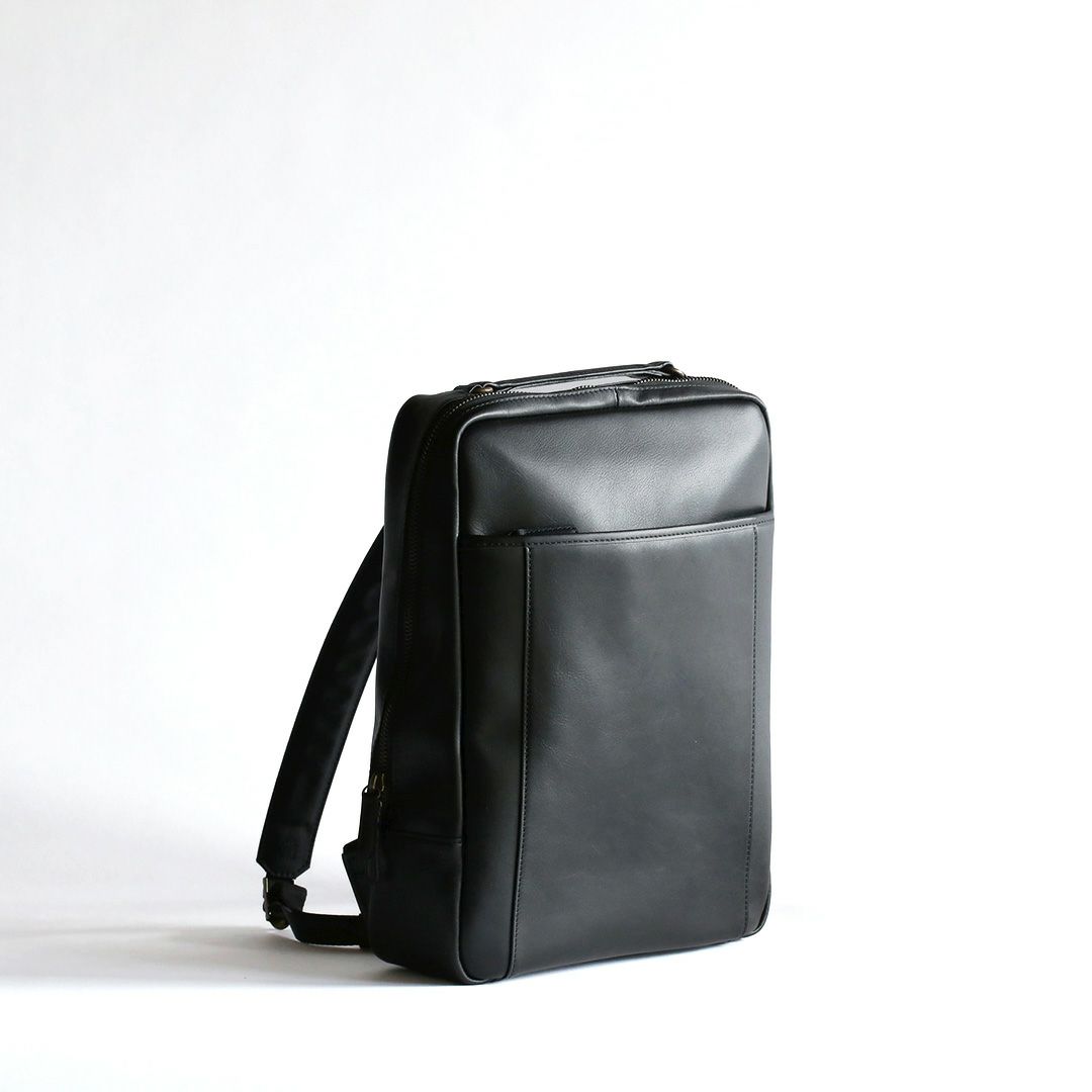 ホーガンズアレイ/レザーバックパック | 香久山鞄