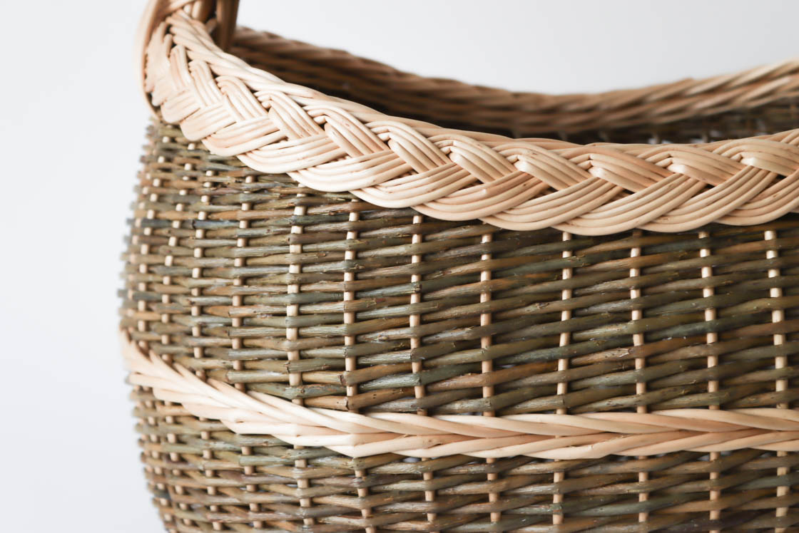 ラトビア オーバル バスケット