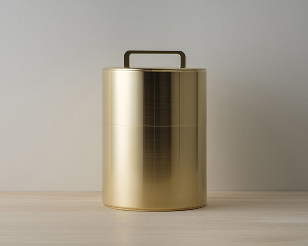 茶筒の開化堂 | 真鍮 4寸2分 手・中蓋付