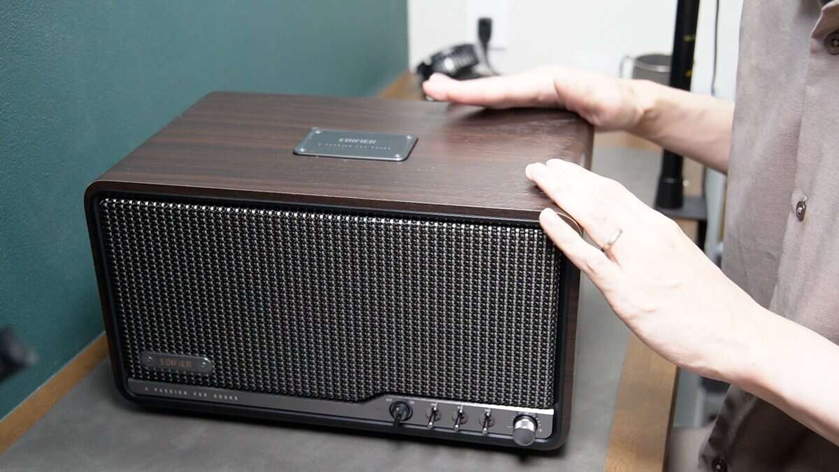AirPlayにも対応】圧倒的臨場感のレトロBluetoothスピーカー「Edifier