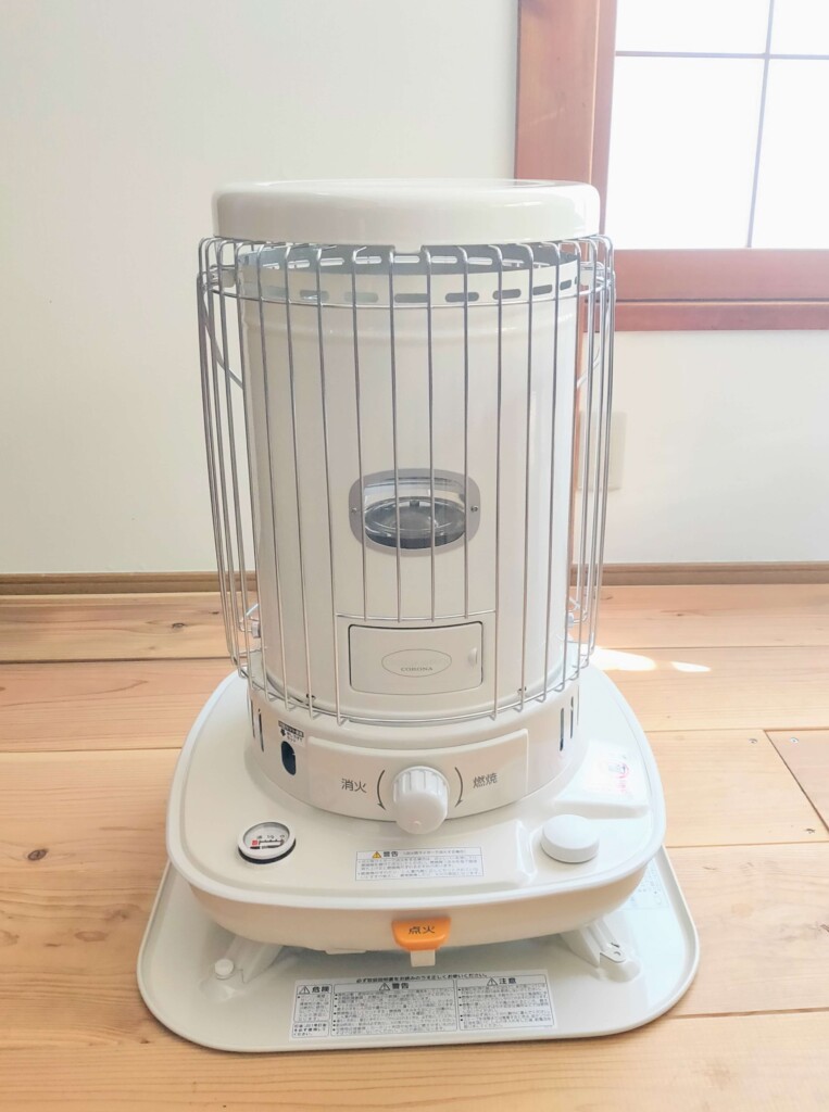 大満足！とっても温かい「コロナ石油ストーブ」対流式 SL-6623(W