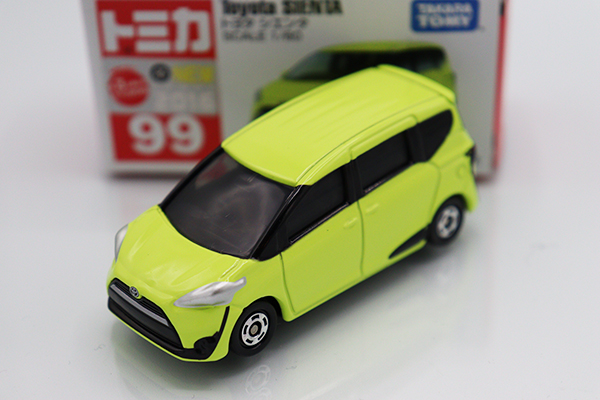 ミニカーショップ ケンボックス トミカ 赤箱☆99☆トヨタシエンタ