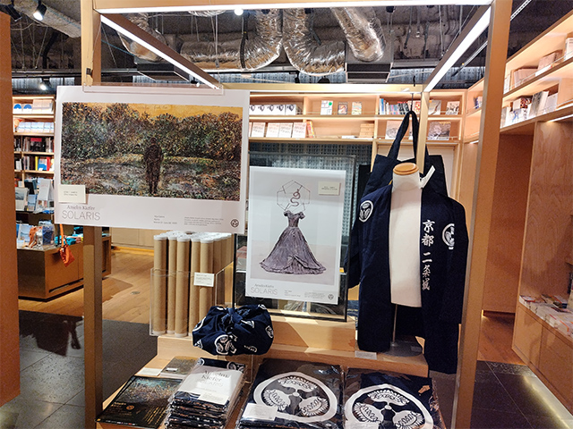 銀座 蔦屋書店でのグッズ販売を開始いたしました。| アンゼルム