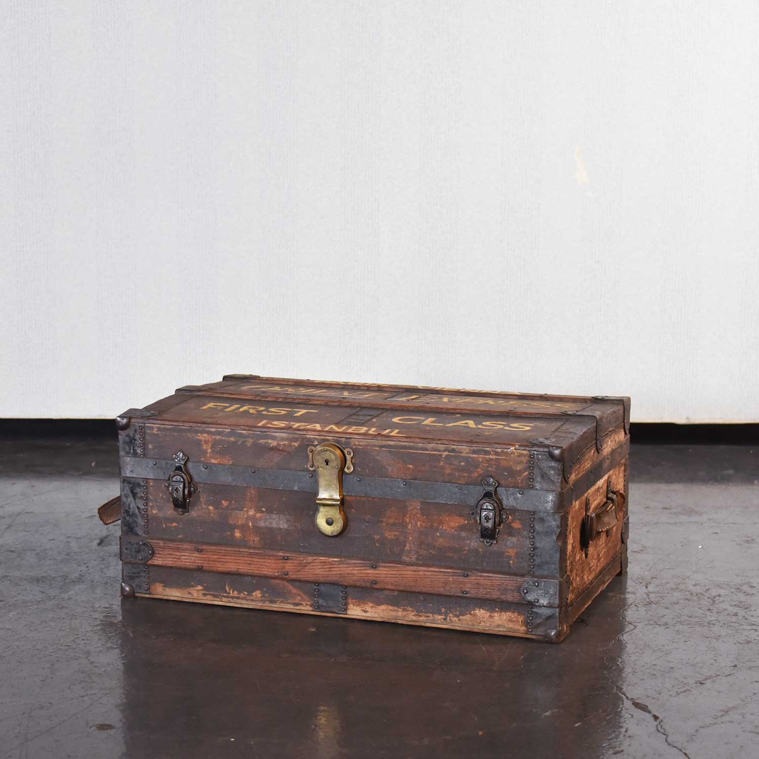 ヴィンテージトランク/TR-11 – 神戸アンティークウェアハウス