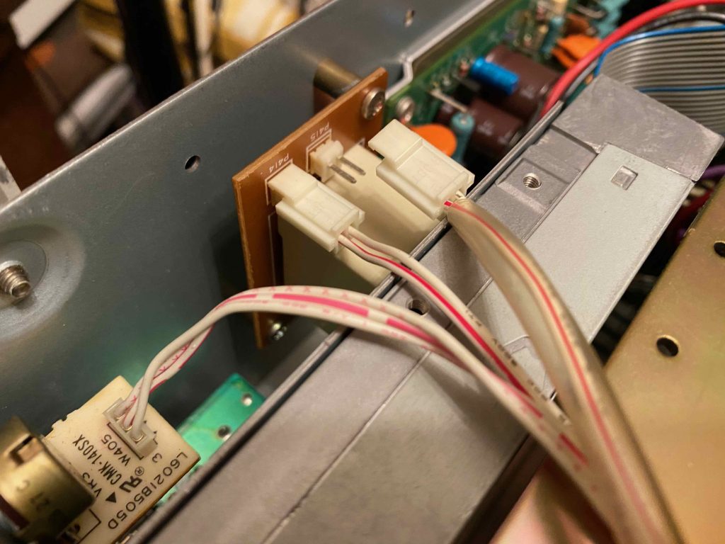 AKAI S1100 を改造してみる – やっぱり名機だったことを再確認した