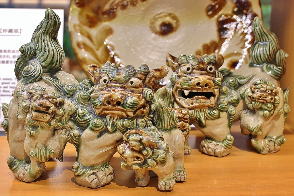 力強くあり続ける独特な壺屋焼 | 伝統工芸 青山スクエア