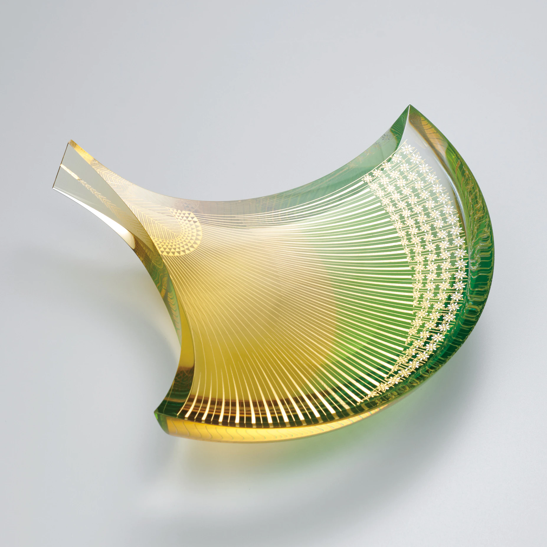 截金硝子器「翔びたつ銀杏」(山本 茜)｜ギャラリージャパン