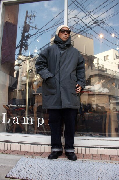 Still by hand ナイロンオックスシンサレートフードコート CO01243 [Lampa]