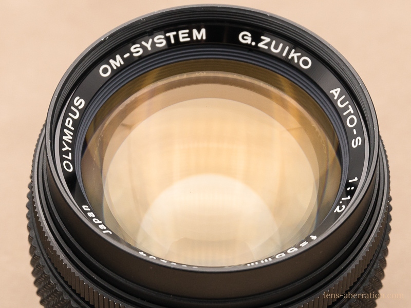 標準大口径】OLYMPUS OM G.ZUIKO 55mm F1.2 外観レビュー | 収差Love