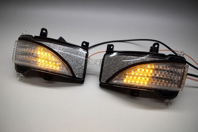 E52 エルグランド ウインカーポジション付LEDシーケンシャルドアミラー