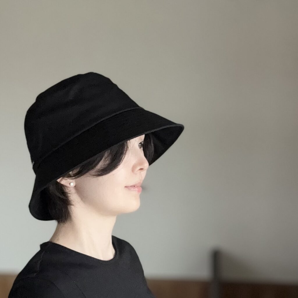 運動会準備】芦屋ロサブランの100%遮光バケハがちょうど良い感じです | LEE