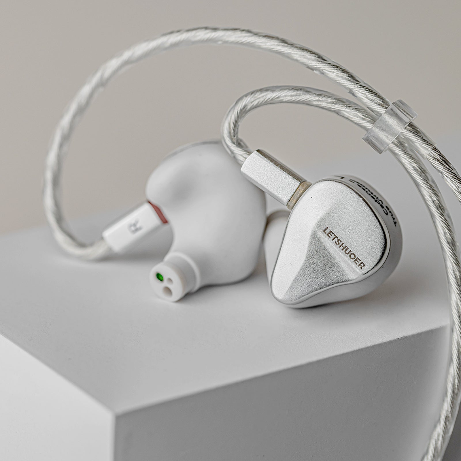 LETSHUOER Cadenza4 有線イヤホン Hifi ベリリウムコーティング