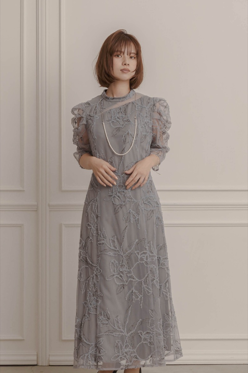 お値下げ中】さえら Akiakane ゴージャスなフリルお花飾り ドレス割烹