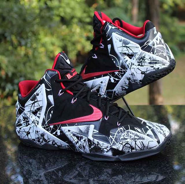 Nike LeBron 11 XI Graffiti Men's Size 10 White Black Red 6… | Flickr