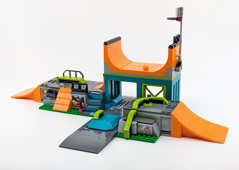 60364: Street Skate Park Set Review - BricksFanz