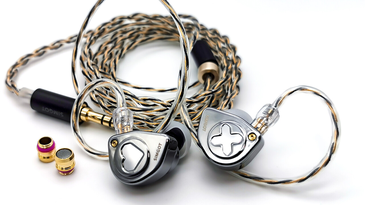 SIMGOT EW300 (標準版)」 1DD+1Planar+1PZT構成でU70ドル～の価格設定