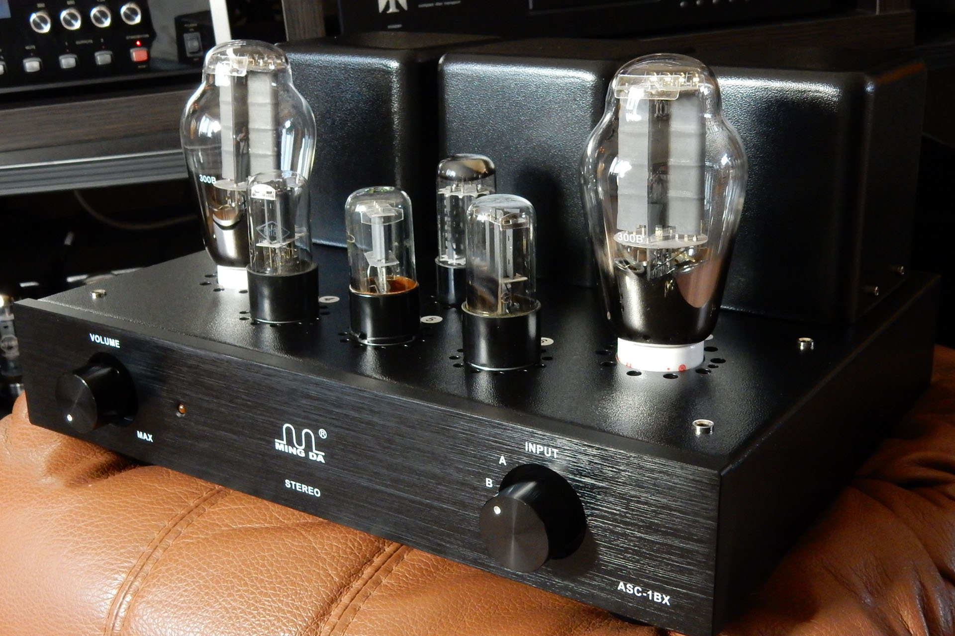 Softone Model8-300B (2) : Salaryman C3