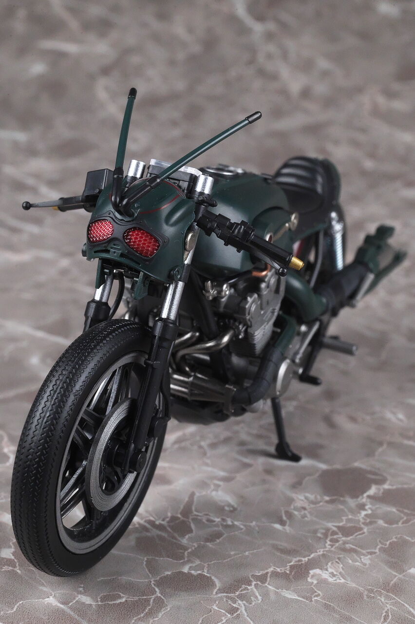 S.H.フィギュアーツ バトルホッパー（仮面ライダーBLACK SUN）レビュー