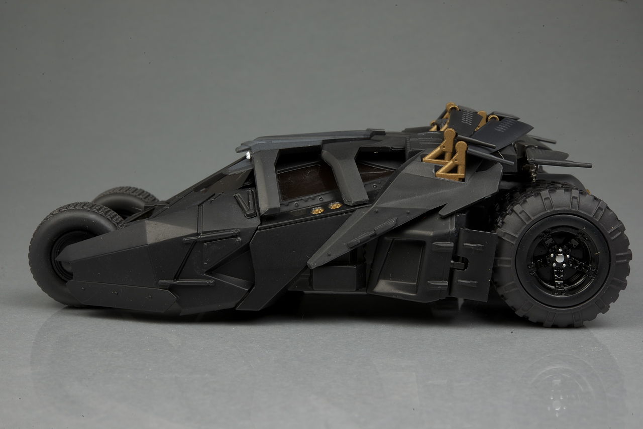 リボルテック バットモービル タンブラー＆カモフラージュVer