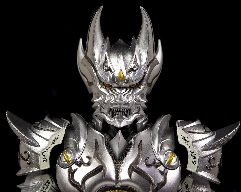 S.H.フィギュアーツ （真骨彫製法） 銀牙騎士ゼロ レビュー : はっちゃか