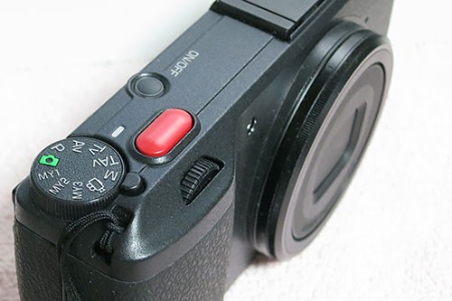 リコー GR カスタマイズサービス再び ～ダブル赤仕様にしたけれど