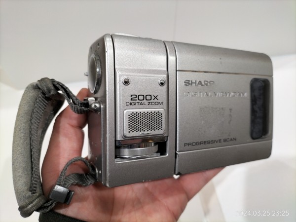 1999/平成11/SHARP/VL-FD1/DV/シャープ/液晶ビューカム/ : Extinct