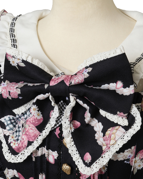 Creamy Berry柄ワンピース ｜ LIZ LISA（リズリサ）公式通販 ｜ Tokyo