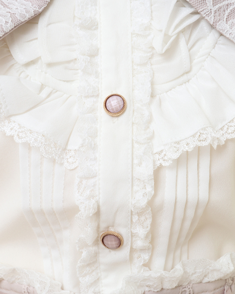 ミルフィーユフリルブラウス ｜ LIZ LISA（リズリサ）公式通販