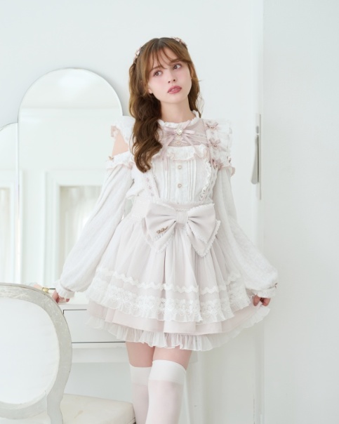 肩あきダブルストラップトップス ｜ LIZ LISA（リズリサ）公式通販