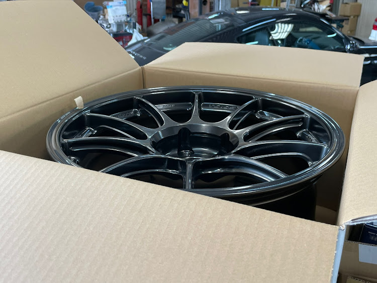 スイフトスポーツのweds・TC105X・ADVAN・A052・TSタカタサーキット