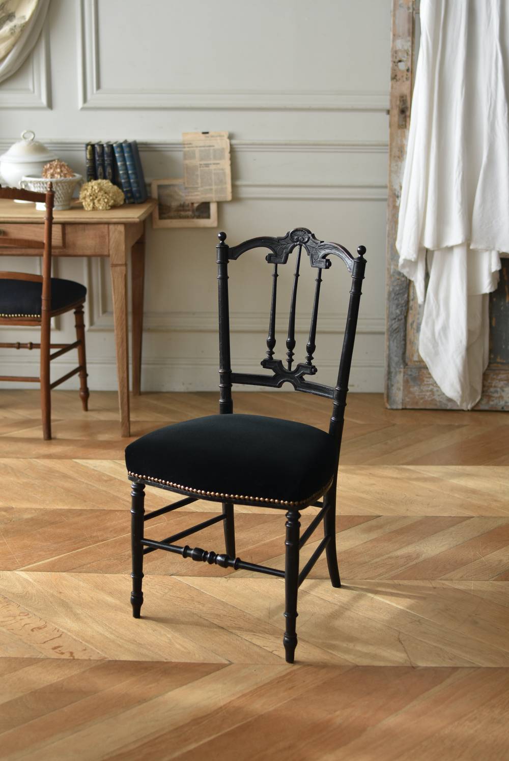 フランスアンティークチェア 痛みあり フランスアンティーク家具