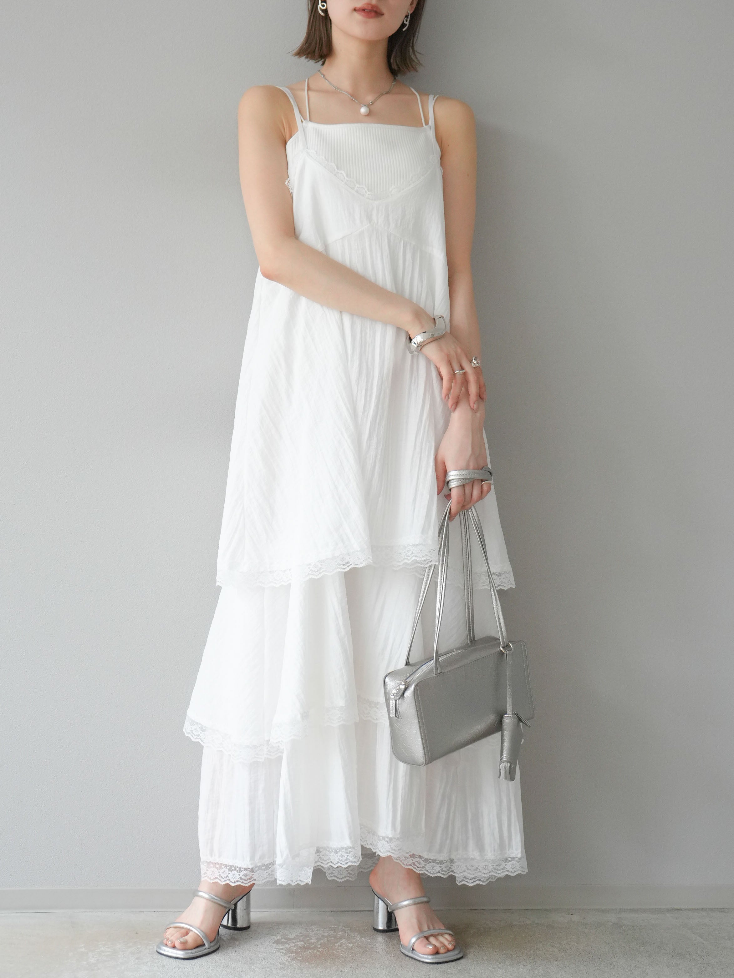 予約]レースティアードキャミワンピース/オフホワイト – Lumier
