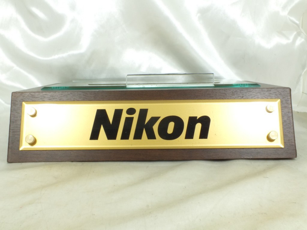 Nikon(ニコン) カメラ展示台 ディスプレイスタンド D600用 | 新宿の