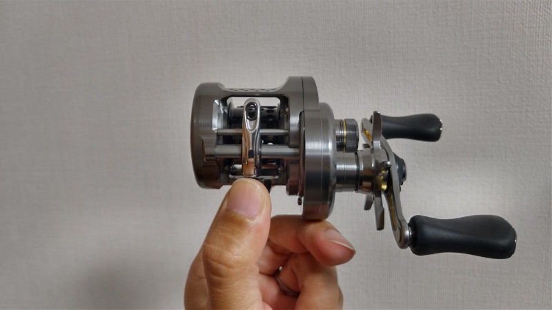 インプレ】シマノ 17カルカッタコンクエストBFS HG LEFT【渓流ベイト