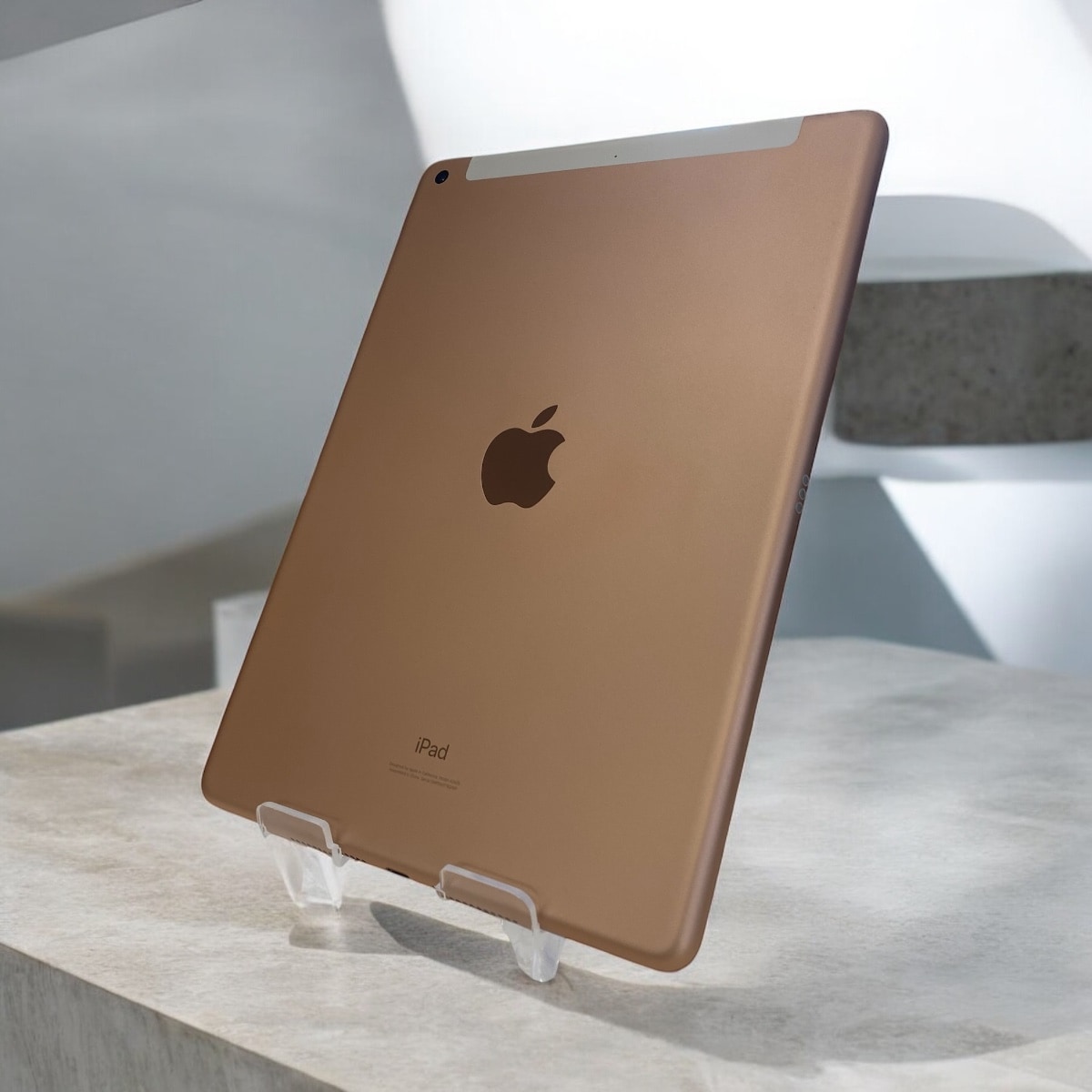 Apple iPad（第8世代）セルラーモデル 32GB(中古良品A） | タブレット