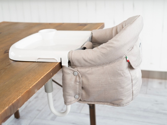 イングリッシーナ ファスト（ベビーテーブルチェア）【最短翌日発送