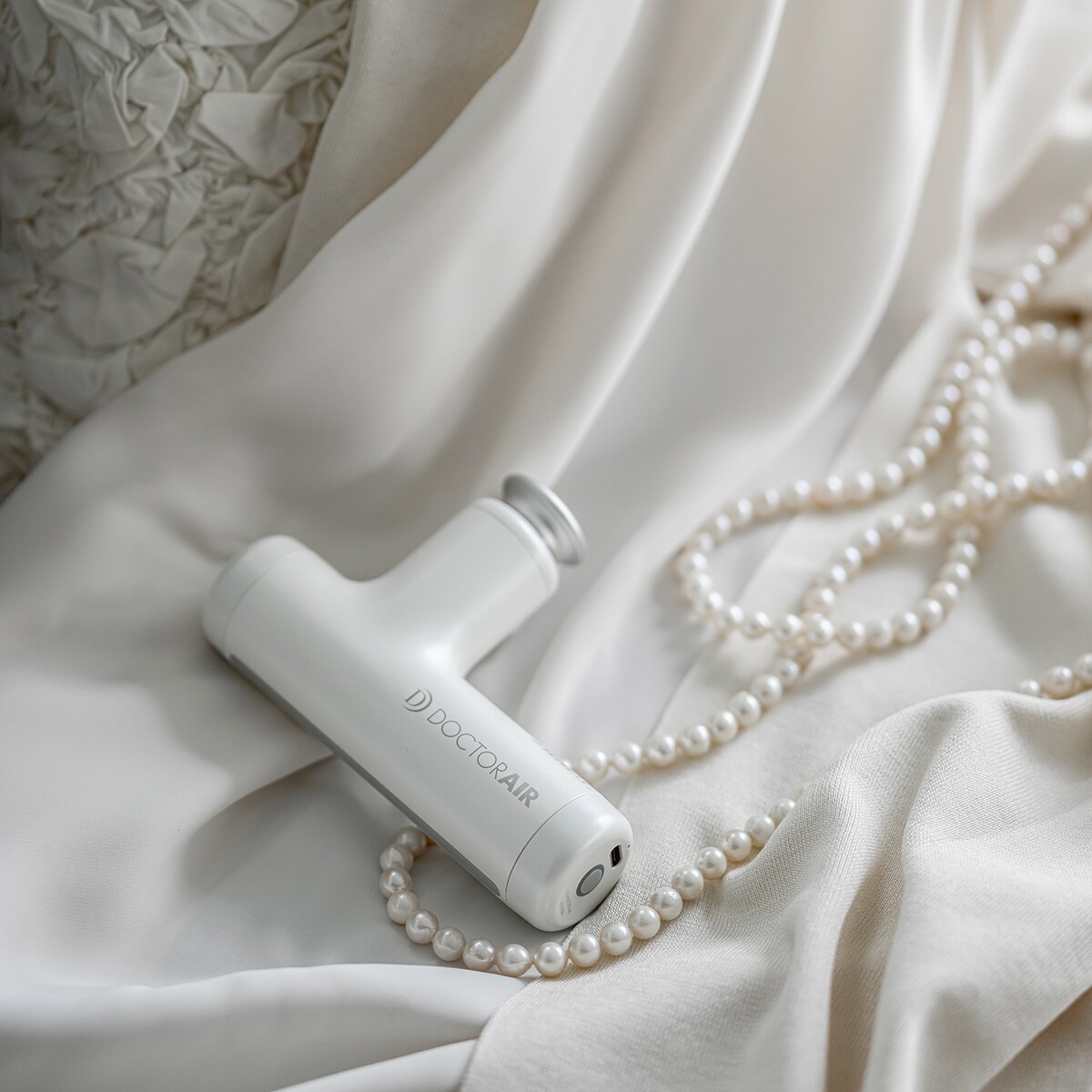 送料無料】ドクターエア エクサガンハイパー パールホワイト REG-04 WH