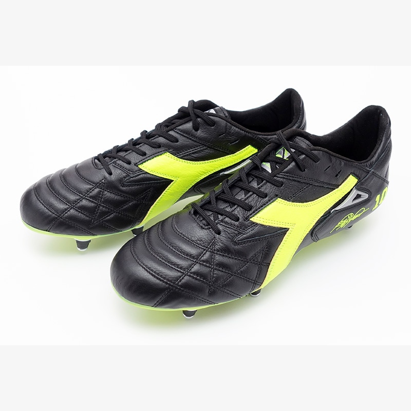 バッジョ直筆サイン入り1994復刻版スパイク (ディアドラ マッチ