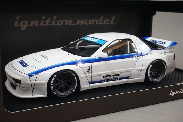 1/18 イグニッションモデル IG2911 マツダ パンデム RX-7 (FC3S