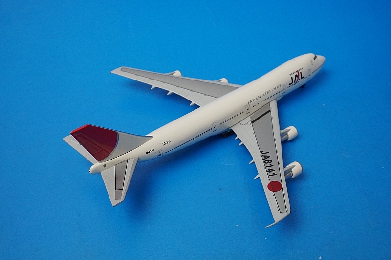 1/400 B747-200B JAL アーク塗装 JA8141 ＊ブリスター＆外箱欠品