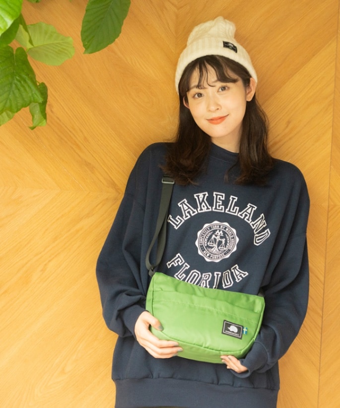 ミニバナナショルダーバッグ＜撥水加工＞｜スカンジナビアンフォレスト