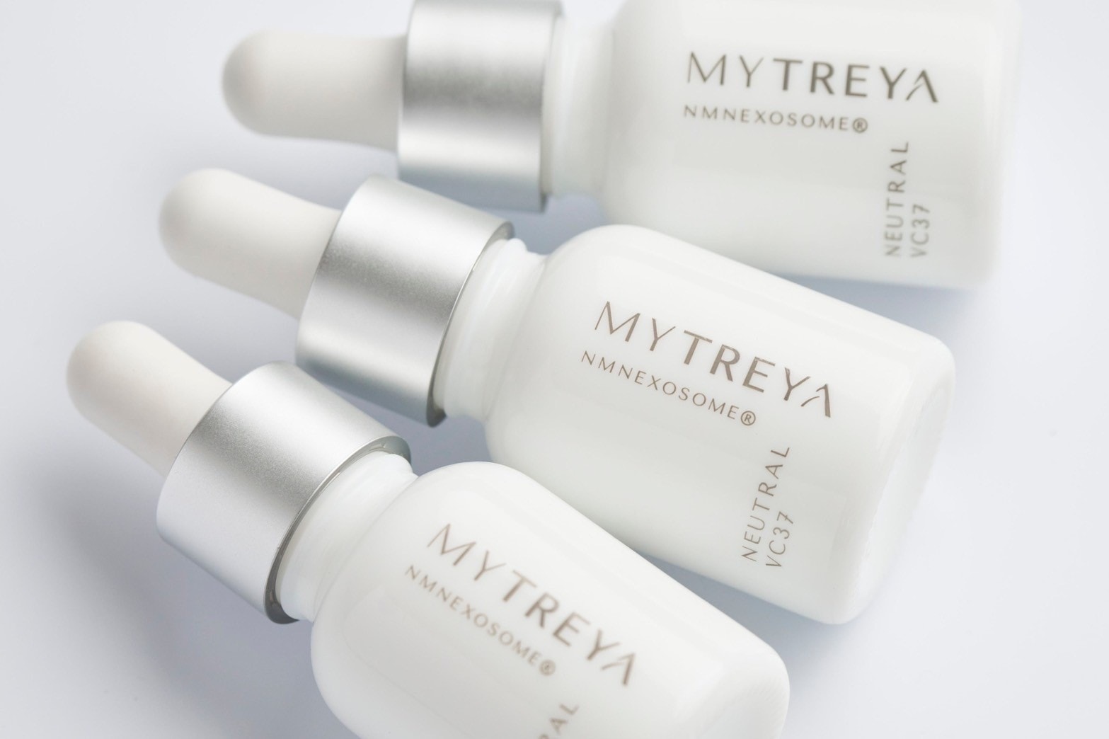 MYTREYA NEUTRAL VC37 | スキンケア | LE COLLECTION