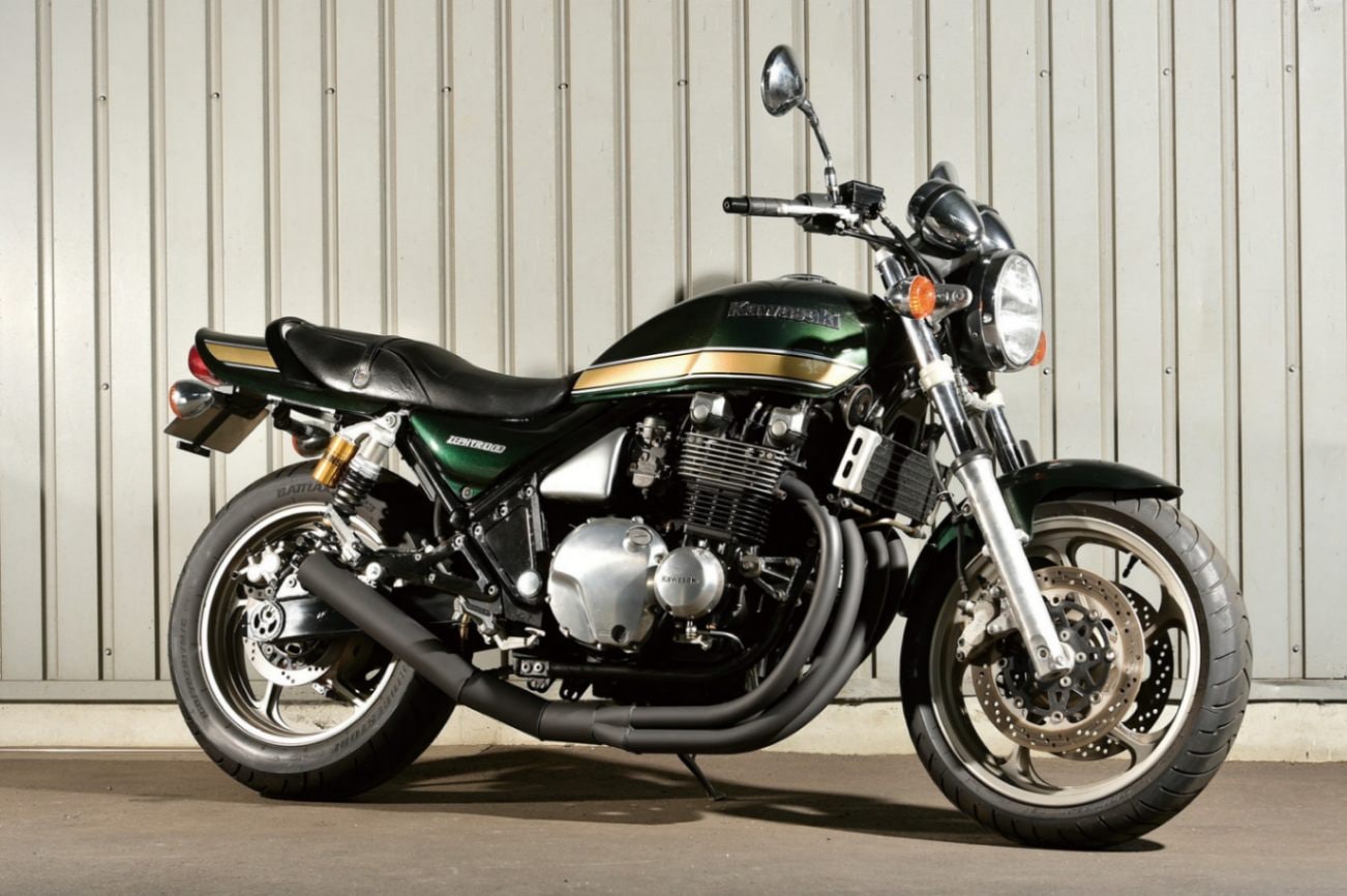 ショート管 ZEPHYR1100/RS BK アップタイプ （K17） | マフラー本体