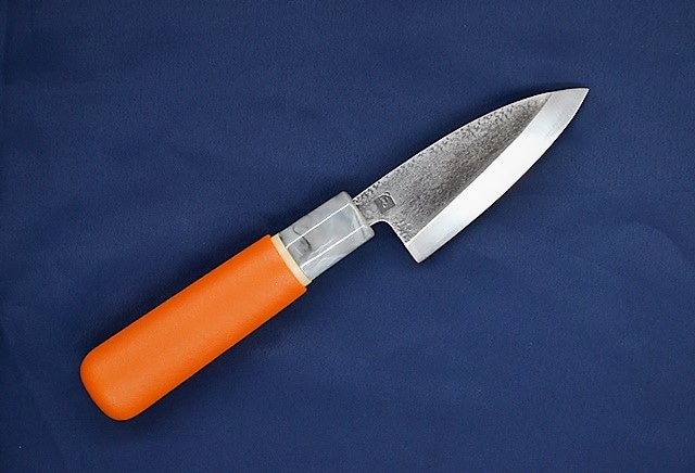 池内刃物 V金10号 鍛造包丁【波濤（はとう）】 小出刃包丁 90