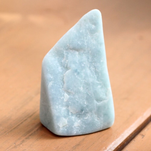 翡翠原石 〔4679〕 糸魚川翡翠：原石（天然石 パワーストーン