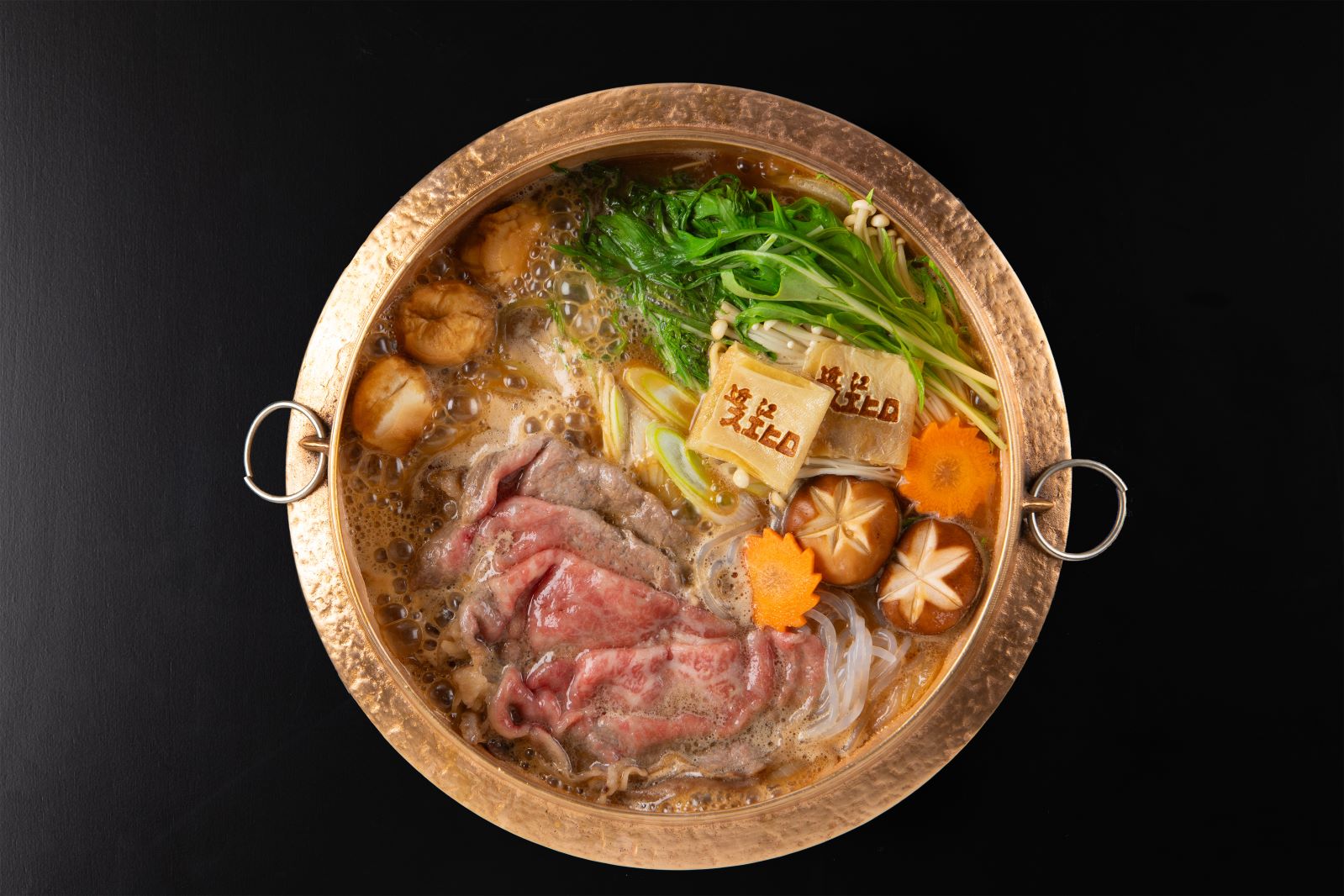 特選国産霜降牛すき焼きセット（ロース肉・野菜・割り下）［4人前